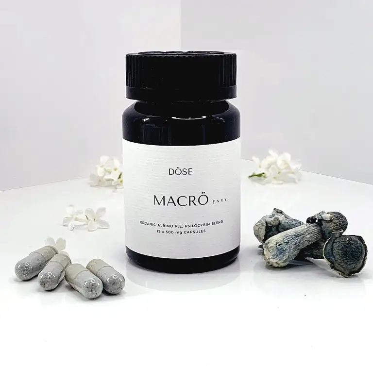 Dose-MACRO-ENVY-Macrodose-Psilocybin-Capsules-2
